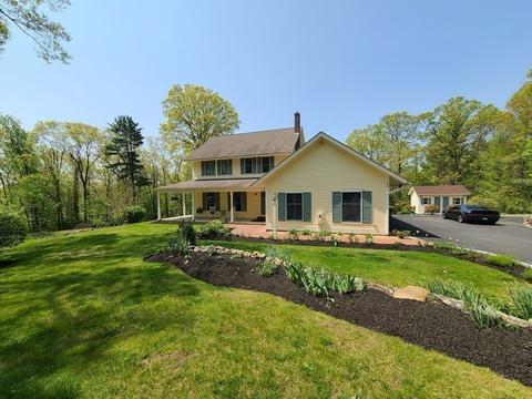 103 Burbank Rd, Sutton, MA 01590 photo 2
