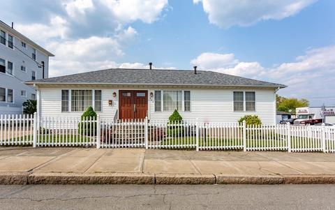 244 Brayton Ave, Fall River, MA 02721 photo 1