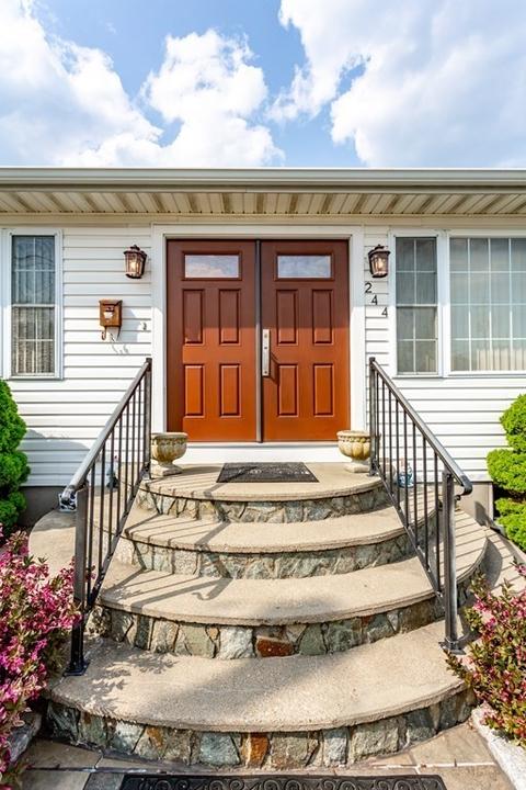 244 Brayton Ave, Fall River, MA 02721 photo 2