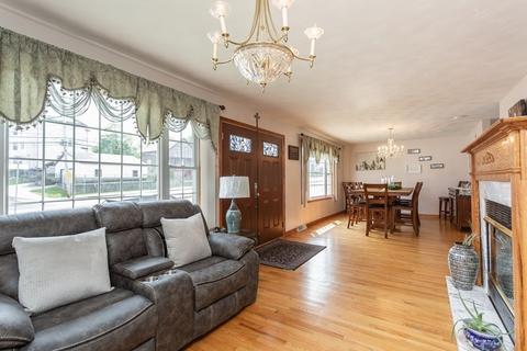 244 Brayton Ave, Fall River, MA 02721 photo 8