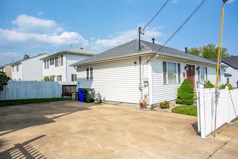244 Brayton Ave, Fall River, MA 02721 photo 21