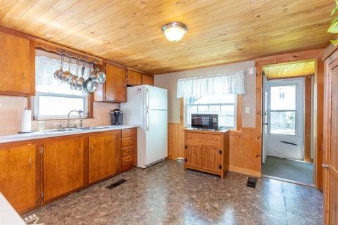 2 Camp St, Worcester, MA 01603 photo 13