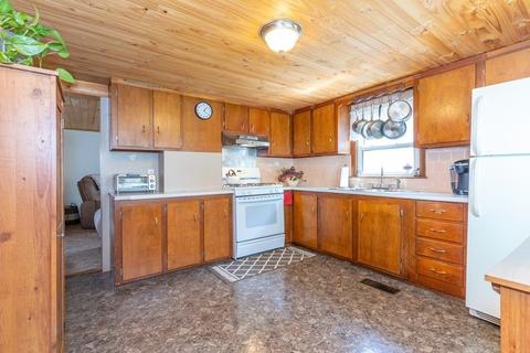 2 Camp St, Worcester, MA 01603 photo 14