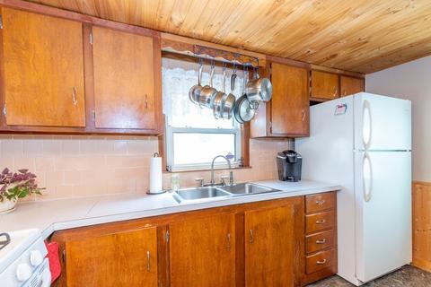 2 Camp St, Worcester, MA 01603 photo 15