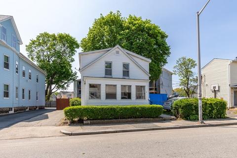2 Camp St, Worcester, MA 01603