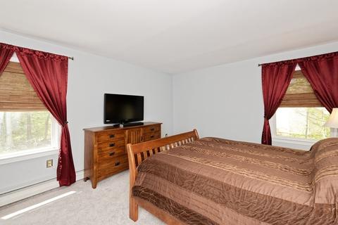 5 Hall Rd, Webster, MA 01570 photo 13
