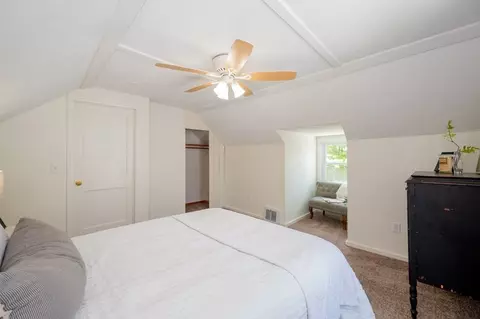 7 Schley St, Springfield, MA 01109 photo 17