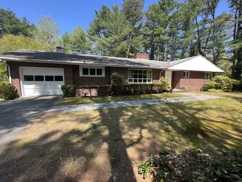 325 Marion Rd, Wareham, MA 02571 photo 1