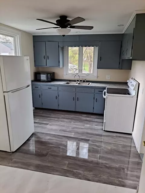 115 Mechanic St, Athol, MA 01331 photo 5