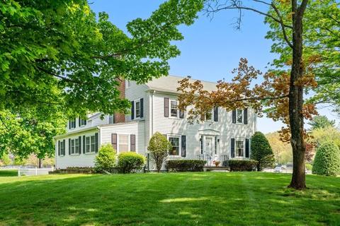 134 Forest Ave, Hudson, MA 01749