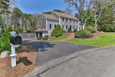 63 Marshside Dr, Yarmouth, MA 02675