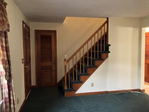 112 Duggan Cir, Springfield, MA 01119 photo 8