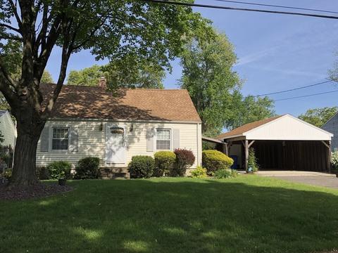 112 Duggan Cir, Springfield, MA 01119 photo 1