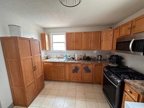 83 Carlisa Dr, Fall River, MA 02723 photo 10