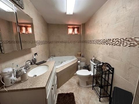 83 Carlisa Dr, Fall River, MA 02723 photo 11