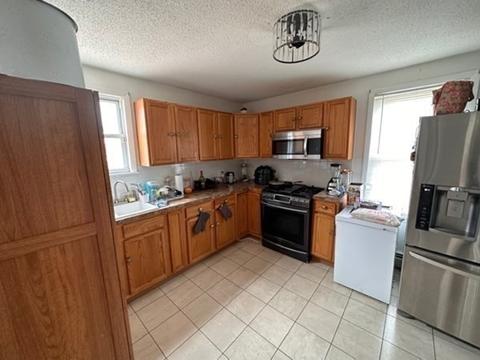 83 Carlisa Dr, Fall River, MA 02723 photo 9