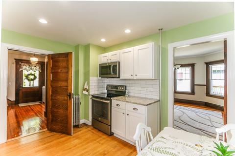 491 Dickinson St, Springfield, MA 01108 photo 7