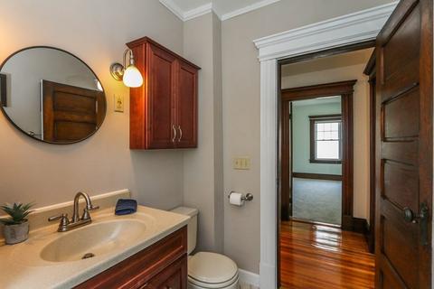 491 Dickinson St, Springfield, MA 01108 photo 22