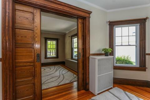 491 Dickinson St, Springfield, MA 01108 photo 12