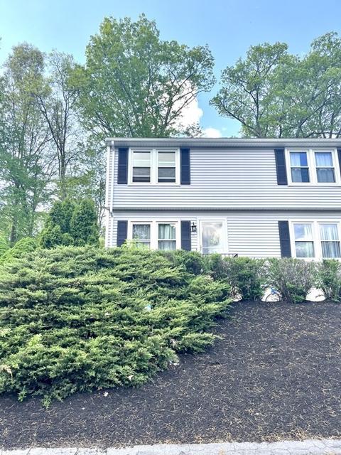 270 Sunderland Rd #95, Worcester, MA 01604