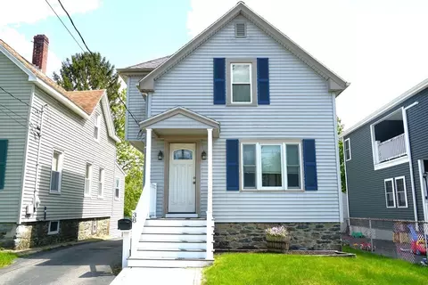 38 Wales St, Taunton, MA 02780