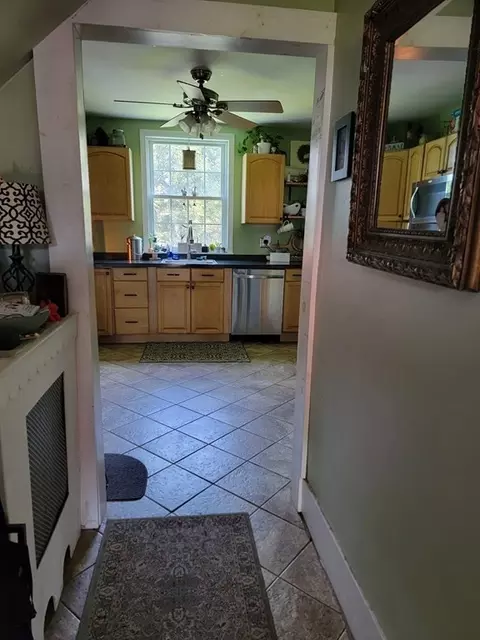 15 Clifford Ave, Ware, MA 01082 photo 5