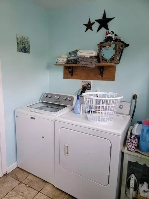 15 Clifford Ave, Ware, MA 01082 photo 20