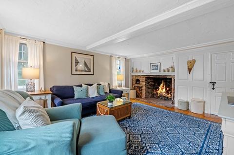47 Front St, Marblehead, MA 01945 photo 6