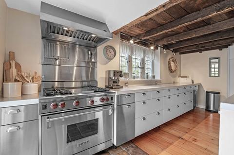 47 Front St, Marblehead, MA 01945 photo 12