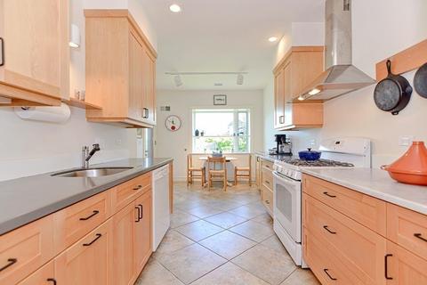 11 Ships Bell Rd, Gloucester, MA 01930 photo 15