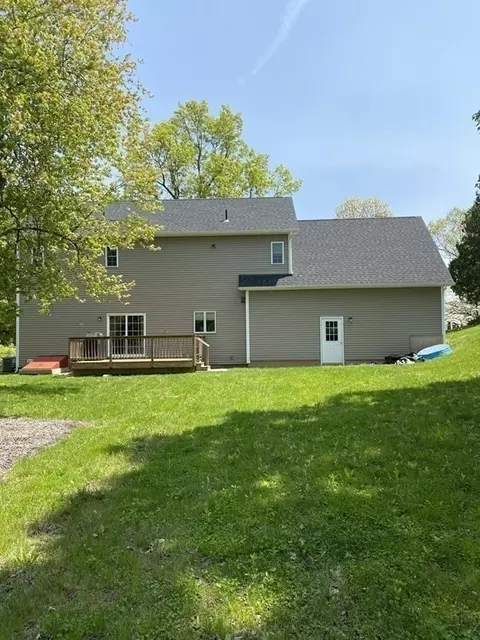 42 Kerry Dr, Springfield, MA 01118 photo 16