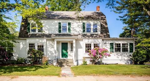 83 Ashland St, Taunton, MA 02780