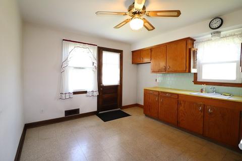 311 Rich St, Fall River, MA 02720 photo 12