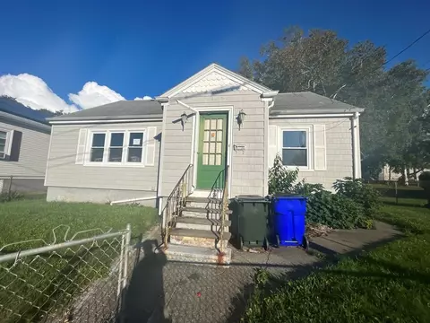 148 Foote, Fall River, MA 02724