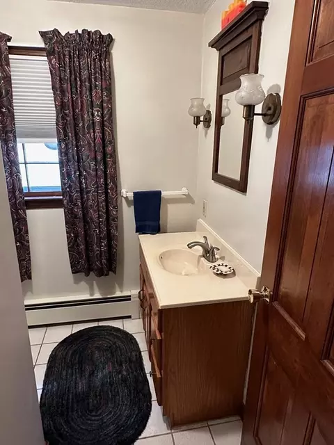 74 Spaulding St, Townsend, MA 01469 photo 9
