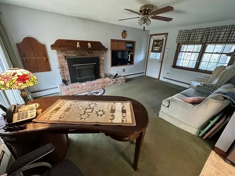 74 Spaulding St, Townsend, MA 01469 photo 8