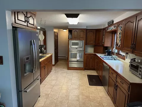 74 Spaulding St, Townsend, MA 01469 photo 6