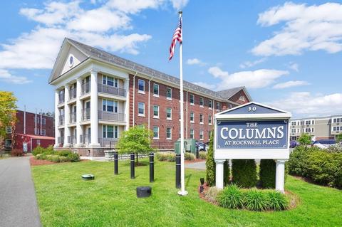 30 Village Hill Rd #110, Northampton, MA 01060