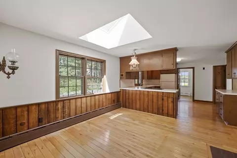 7 Pinecliff Dr, Marblehead, MA 01945 photo 13