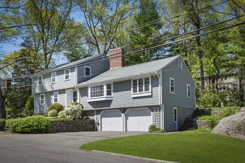 7 Pinecliff Dr, Marblehead, MA 01945 photo 3