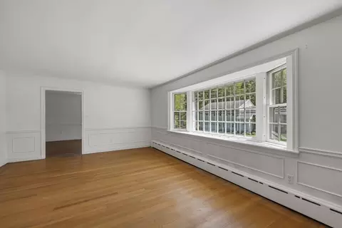 7 Pinecliff Dr, Marblehead, MA 01945 photo 6