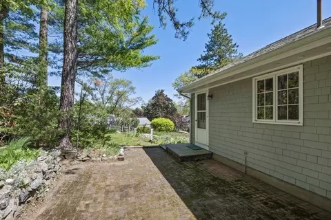 7 Pinecliff Dr, Marblehead, MA 01945 photo 28