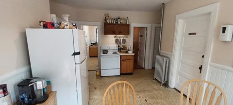 31 Wachusett St, Worcester, MA 01609 photo 4