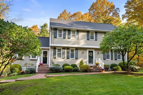 18 Peckham Hill Rd, Sherborn, MA 01770