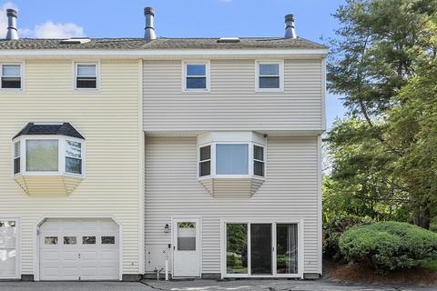 42 Frederick St #16, Dracut, MA 01826