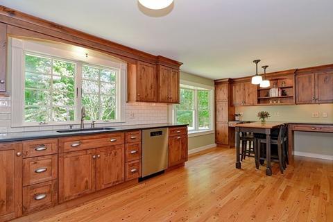 24 Warren Rd, Upton, MA 01568 photo 9