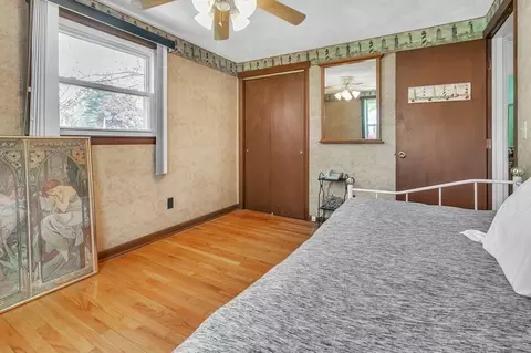 52 Hanson Dr, Springfield, MA 01128 photo 22