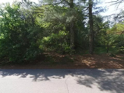 0 3 Cswy, Millis, MA 02054