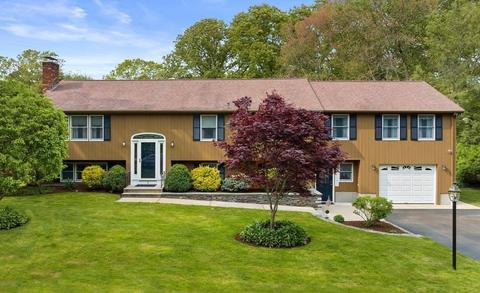 8 Basin St, Mansfield, MA 02048