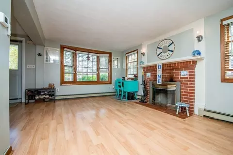 9 Grant St, Wareham, MA 02571 photo 6